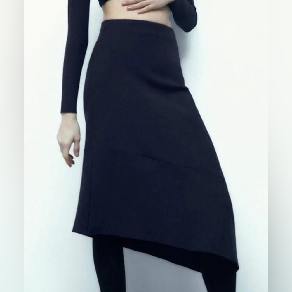 ZARA Asymmetric Ribbed Midi Skirt in Navy Blue